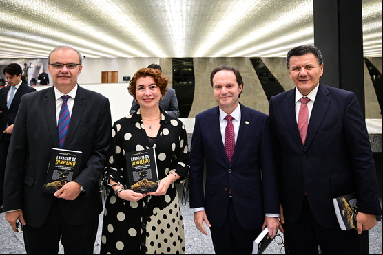 Lancamento Livro Lavagem2