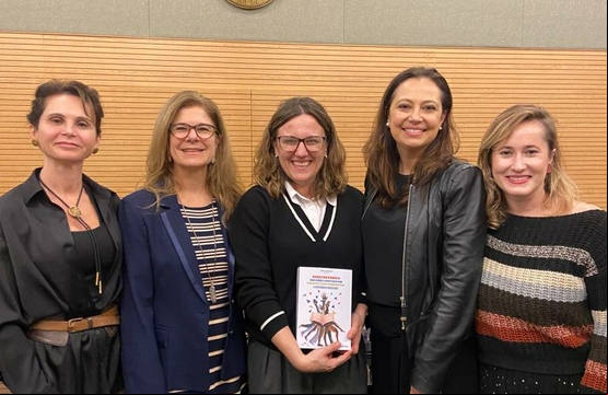 Ajufe Mulheres participa de lançamento de obra sobre decisões judiciais em perspectivas femininas