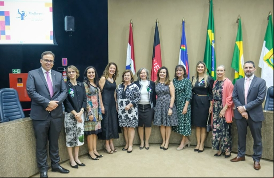 Abertura do V Seminário Mulheres destaca luta pela igualdade de gênero 